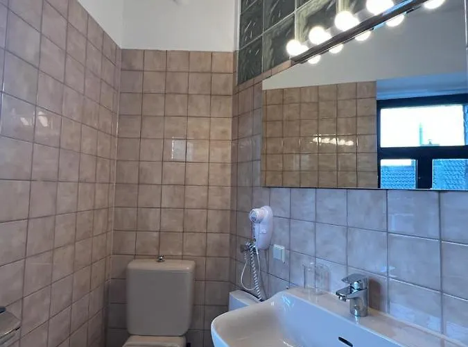 A Zur Ewigen Lampe Dritte Etage * Brühl